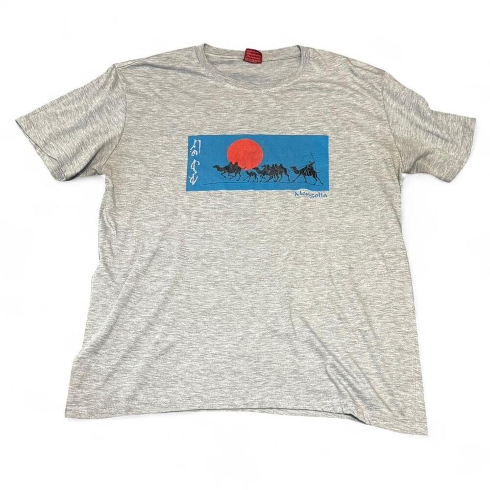SUN RARE VTG 90s Relaxed Heather Grey Mongolia Tourist Graphic T-Shirt — L/XL
